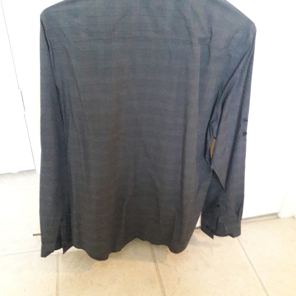 Men's Calvin Klein Dress Shirt - Picture 2 of 2